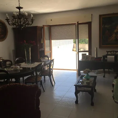 House Apartman